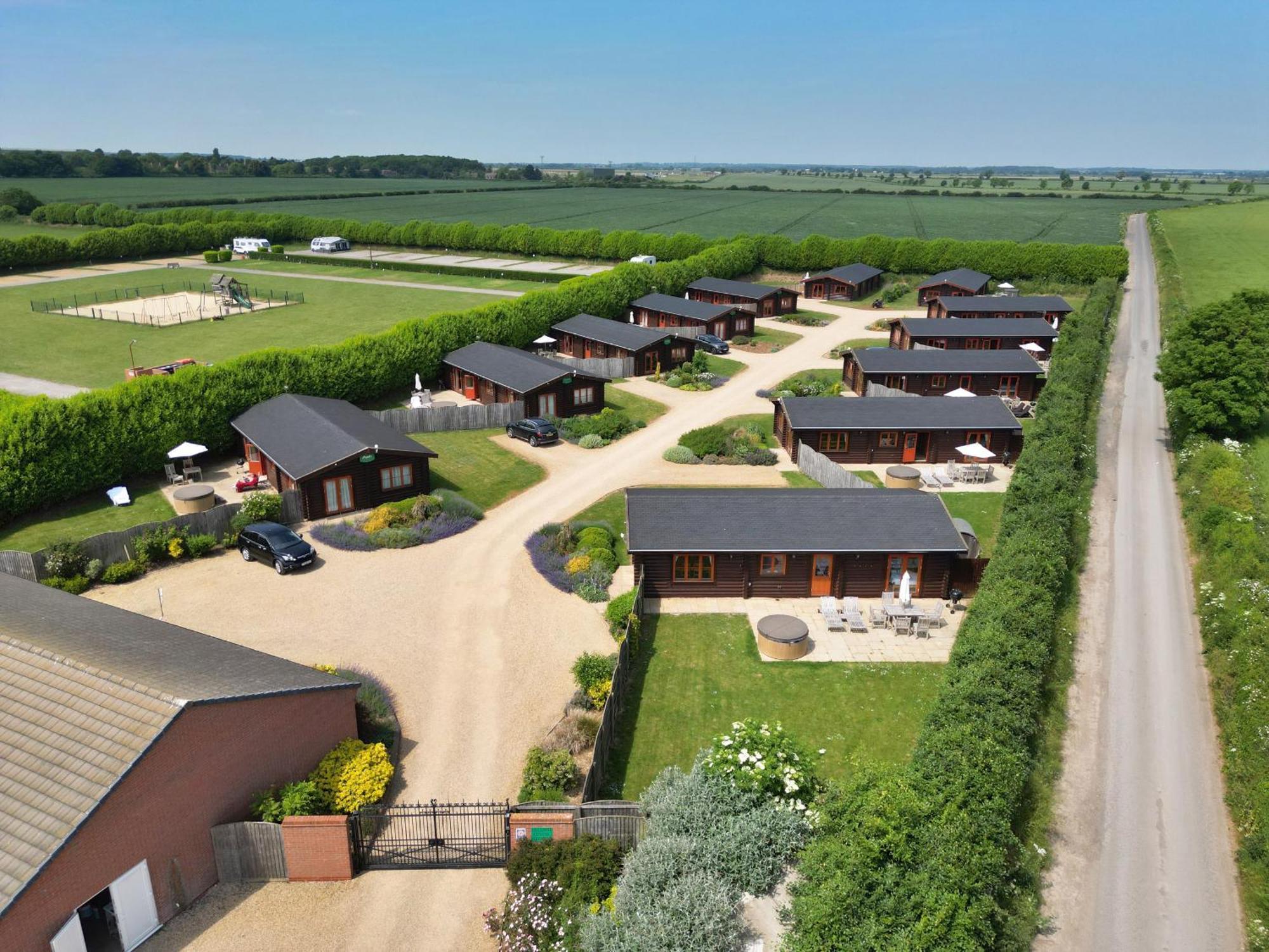 Holly Lodge Окем Екстер'єр фото